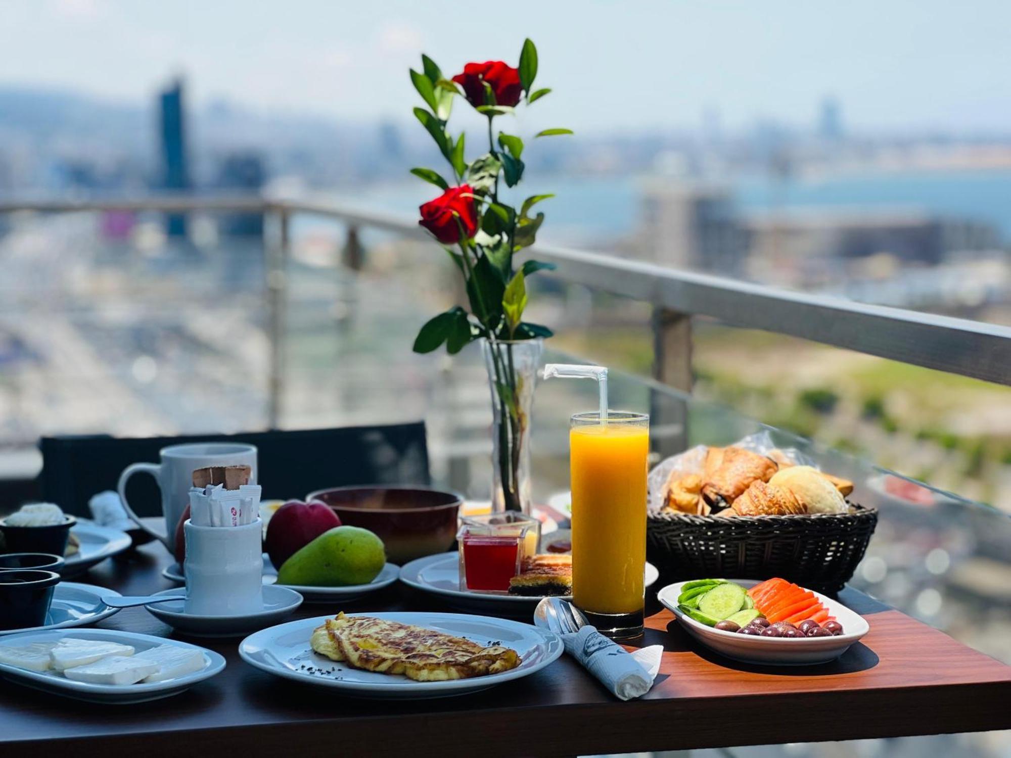 Louis V Hotel Бейрут Экстерьер фото