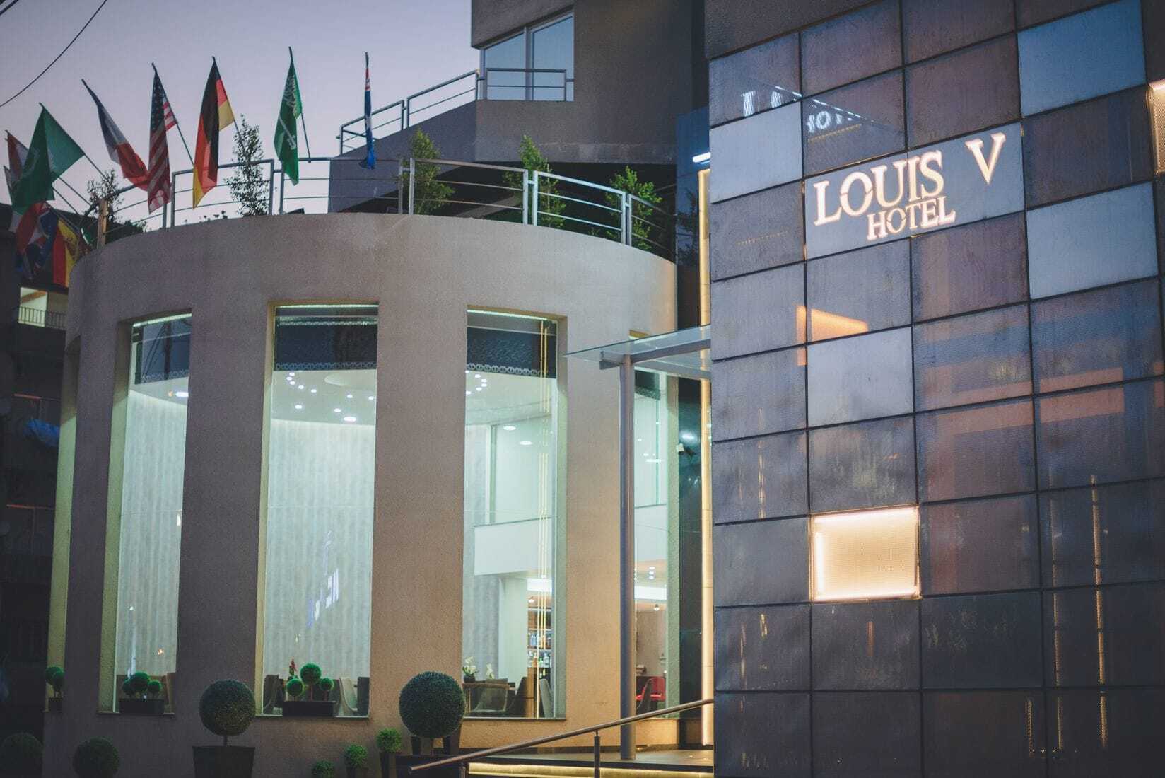 Louis V Hotel Бейрут Экстерьер фото